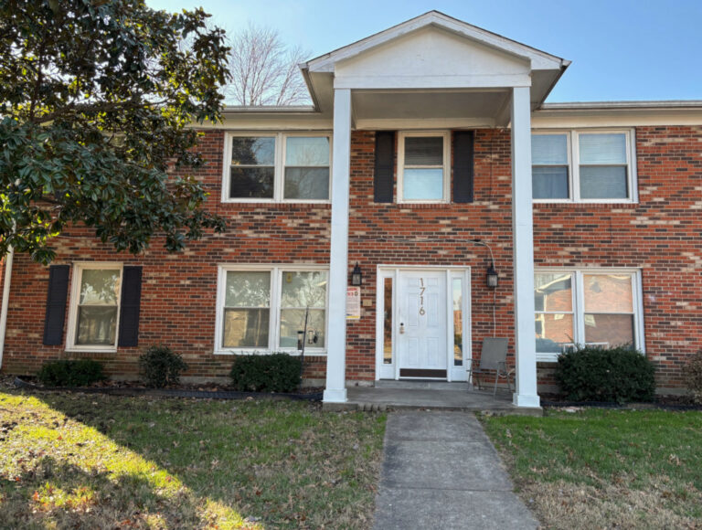 1716 Bonnyville Blvd (2)